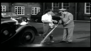 NORMAN WISDOM 1 - CARWASH