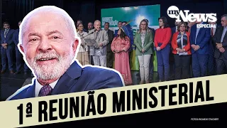 Presidente Lula faz primeira reunião do governo com seus 37 ministros de Estado