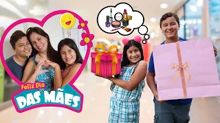 COMPRANDO PRESENTE PARA O DIA DAS MÃES, será que a mamãe vai gostar? feat: @FamilyFun5