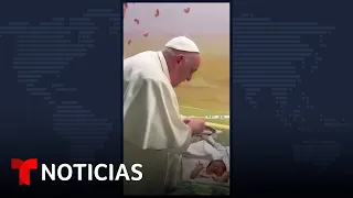 El papa Francisco bautiza a un niño en el hospital donde está ingresado | Noticias Telemundo