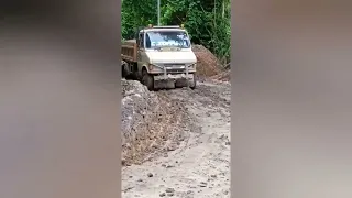 Lunglei tlabung road,sk balu phur kawng bawn thei tak mai😲...