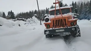 Урал, езда по снегу.