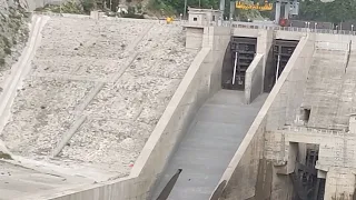 DAM DE-SANDER and Debris Remove Gates