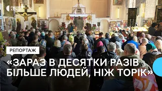 У храмі Іоана Богослова у Харкові освятили великодні кошики