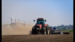 Massey Ferguson 3690 pulling a Farmet Kompaktomat K600