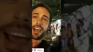 WILLIAM LEVY HUMILDE VISITA BAIRRO NA REPÚBLICA DOMINICANA E SOBE NA LAGE COM MORADORES 📸