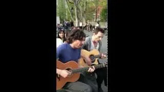 Snow Patrol - New York (Acoustic) at Washington Square Park