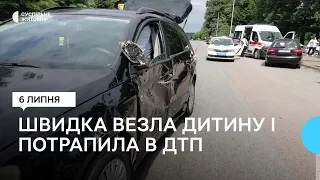 В ДТП біля Житомира потрапила швидка, яка перевозила онкохвору дитину на лікування з Вінниці у Київ