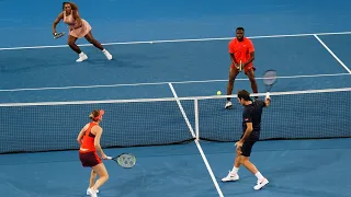 Roger Federer/Sania Mirza vs Bruno Soares/Daniela Hantuchova IPTL Del#subscribe #viralvideo