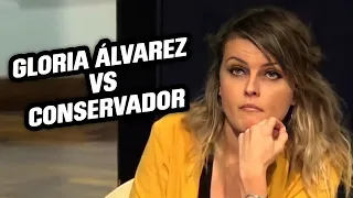 Gloria Álvarez vs Joven Conservador