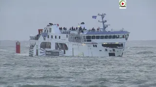 QUIBERON   | 🌊 🏄‍♂️ ⛴️ Tempête Bella, Surf et Neige Bretonne - TV Quiberon 24/7