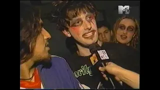 Marilyn Manson encuerado con los Illya Kuryaki MTV Latino Sep.1997