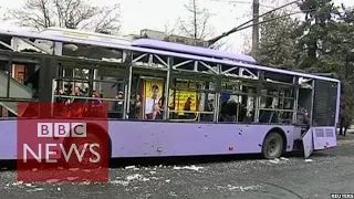 Ukraine crisis: Shell hits Donetsk trolleybus