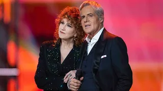 Claudio Baglioni ft. Fiorella Mannoia - Quanto ti voglio - Live a Uà - Uomo di varie età