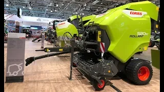 CLAAS ROLLANT 520 und CLAAS Traktoren auf der Agritechnica 2019.