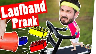 Bestrafung: Der Laufband-PRANK: Lego und schleimige Überraschung || „Das schaffst du nie!"