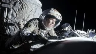 NASA astronaut gives sci-fi movie "Gravity" a t...