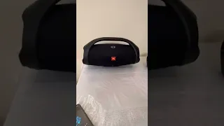 Jbl boombox 2 vs w king d10 sound comparison