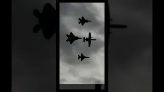 Planes in formation (edit)