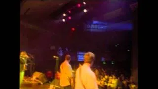 Oasis - Acquiesce (Southend Cliffs Pavillion, 17/04/1995)