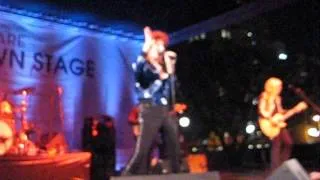 David Brighton (Bowie Tribute) "Rebel Rebel" live at Pershing Square (8/15/2013)