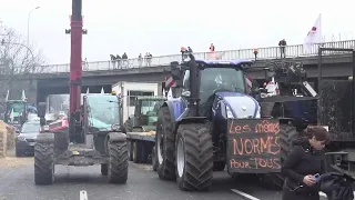 Farmers react as French prime minister unveils new set of measures