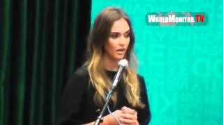 Jessica Alba talks about her book and products during launch in Pasadena