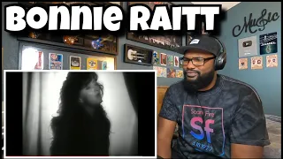 Bonnie Raitt - I Can’t Make You Love Me | REACTION
