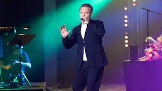 Александр ДОБРОНРАВОВ - АНГЕЛ, ОСТАВАЙСЯ, ОДИНОКАЯ ВОЛЧИЦА | DISCO DACHA, Клуб Leningrad, Live, 2019