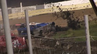 Late Model feature at Manistee County Fairgrounds on 8-8-15