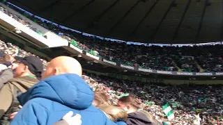 TREMENDOUS! HUDDLE celtic fans! | 7-0 v st Johnstone