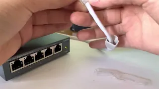 Unboxing tp-link 5 port gigabit switch TL-SG105 + speed test