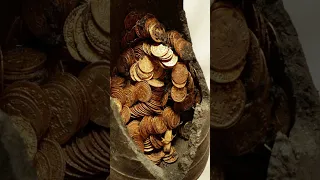 Huge hoard of Roman gold coins discovered in basement of Italian theater #find #news