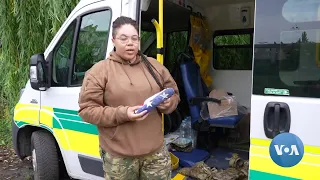 American Paramedic Risks Own Life to Help Ukrainians in Donbas | VOANews