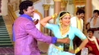 Kirai Dada Songs - Rathri Velaku  (Super Hit Song) - Krishnamraju, Jayasudha