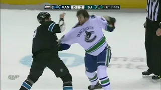 Ryane Clowe vs Zack Kassian