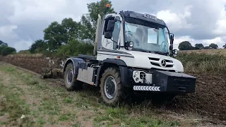 How a plough should look when set up.  Ploughing with a u430 Unimog