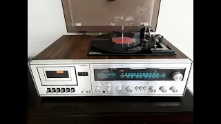 Vintage 1978 Fisher Stereo