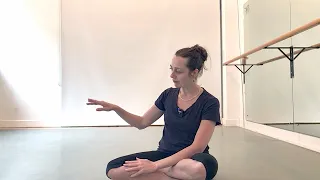 How to hold your hands and fingers in ballet: ballet tutorial