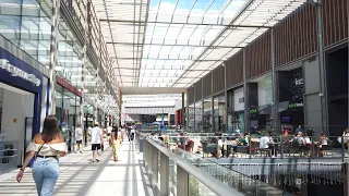 Walking Through Oxford Westgate Shopping Centre / Mall in Oxford City Centre, England