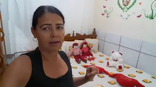 Arrumando e organizando a casa,comecei a fazer minha cortina em crochê, fiz almoço