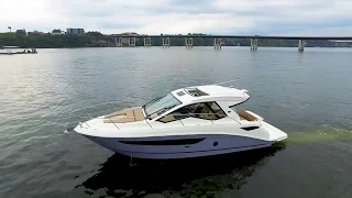 2017 Sea Ray 350 Sundancer Coupe: MarineMax Lake of the Ozarks