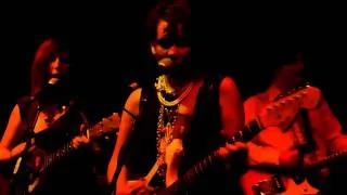 Those Darlins - Screws Get Loose (live at The Earl 9/9/2010)