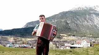 A kloans Walzerl auf der steirischen Ziehharmonika