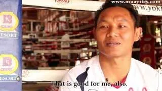 Muay Thai - Saenchai before Petchboonchu, Interview and Training ( Full HD )