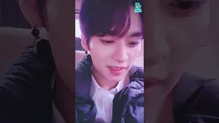 Lee Know Vlive (ENG SUB / INDO SUB) 211218, Linori Bang Vlive, StrayKids Lee Know Vlive