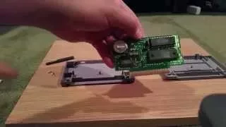 Changing and installing battery holder in  Legend of Zelda Link to the Past SNES game