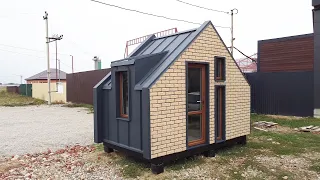 We built a small house in three days. Step by step construction process