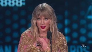 Taylor Swift is Named Artist of the Decade at the 2019 AMAs - The American Music Awards