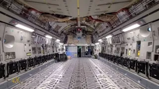 Canada: Walk-around inside C-17 Globemaster III military cargo airplane 11-20-2021